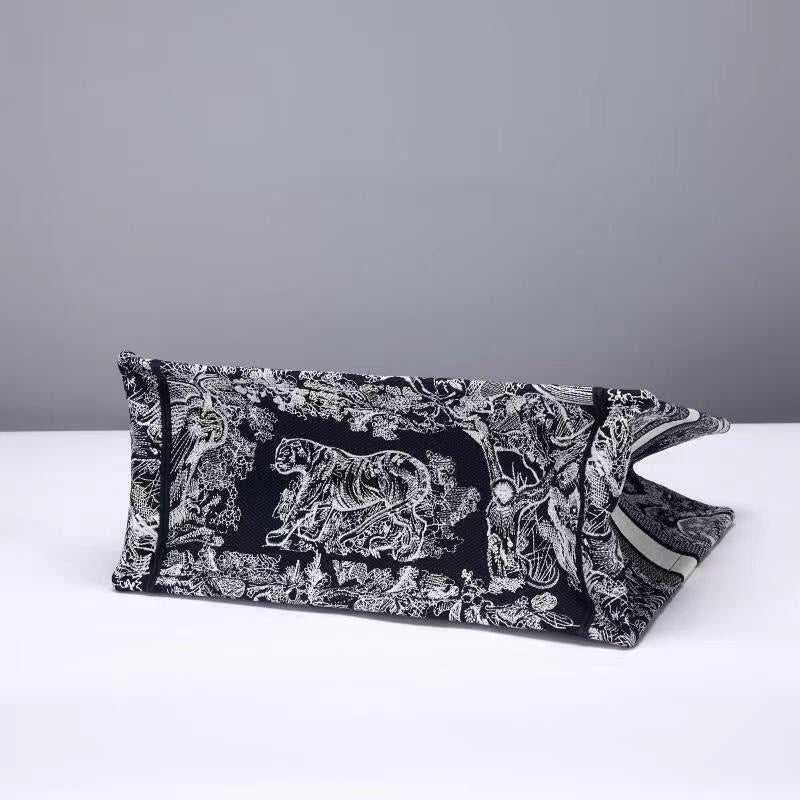 Mehrfarbige Taschen