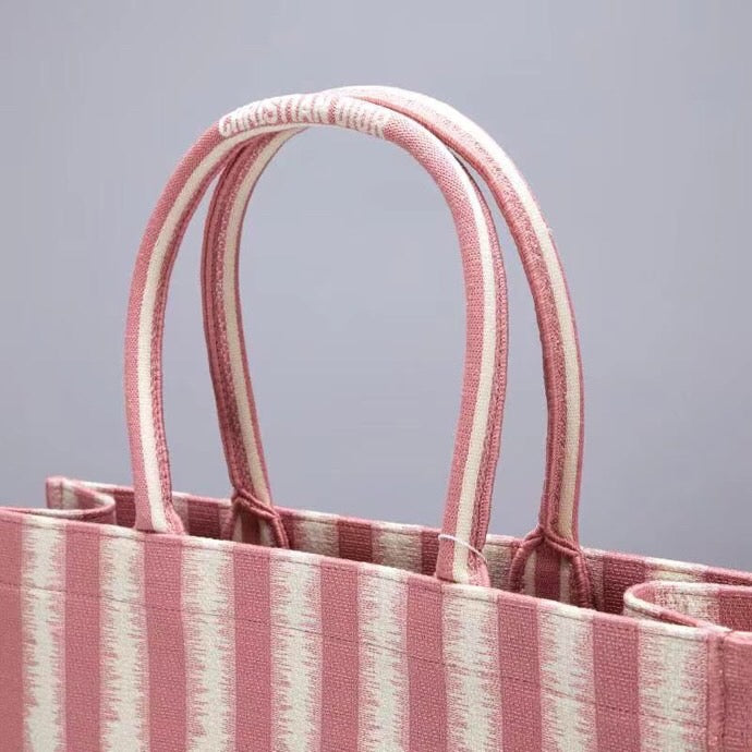 Mehrfarbige Taschen