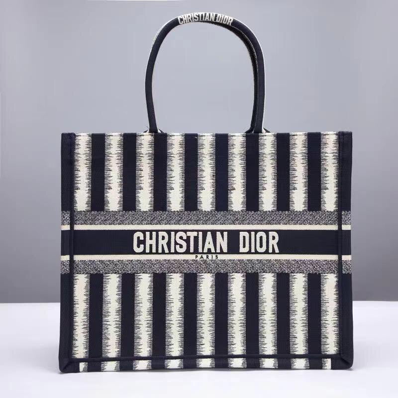Mehrfarbige Taschen