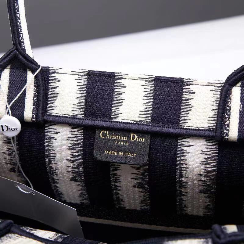 Mehrfarbige Taschen