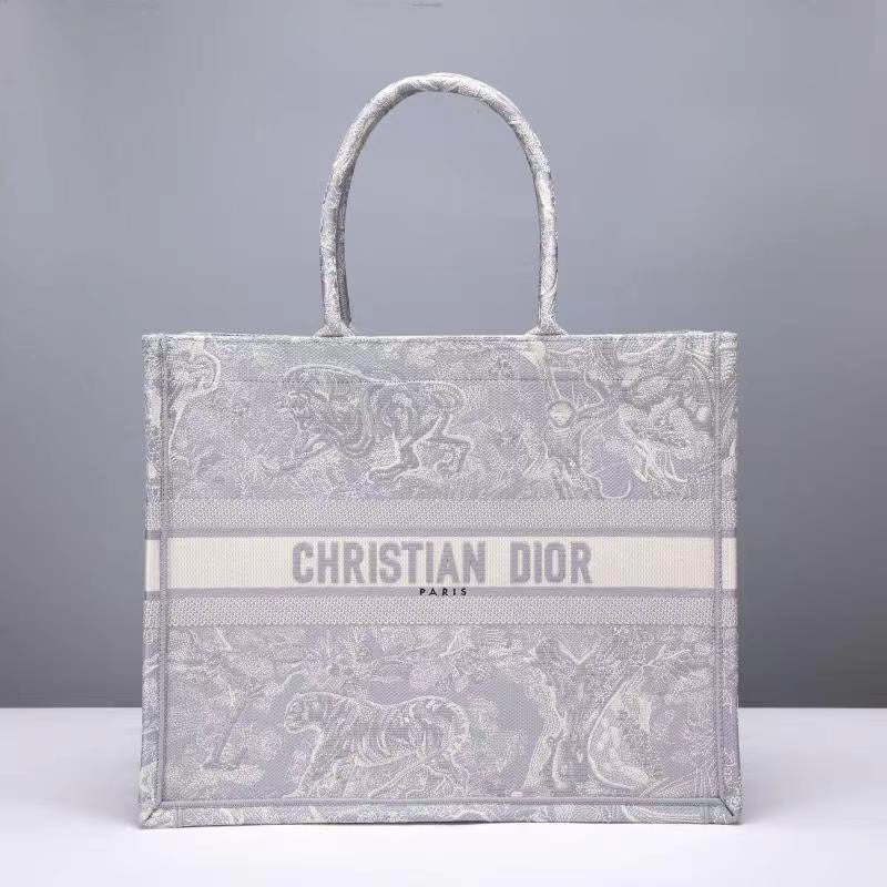 Mehrfarbige Taschen