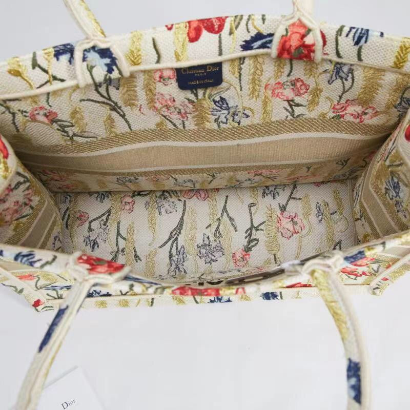 Mehrfarbige Taschen