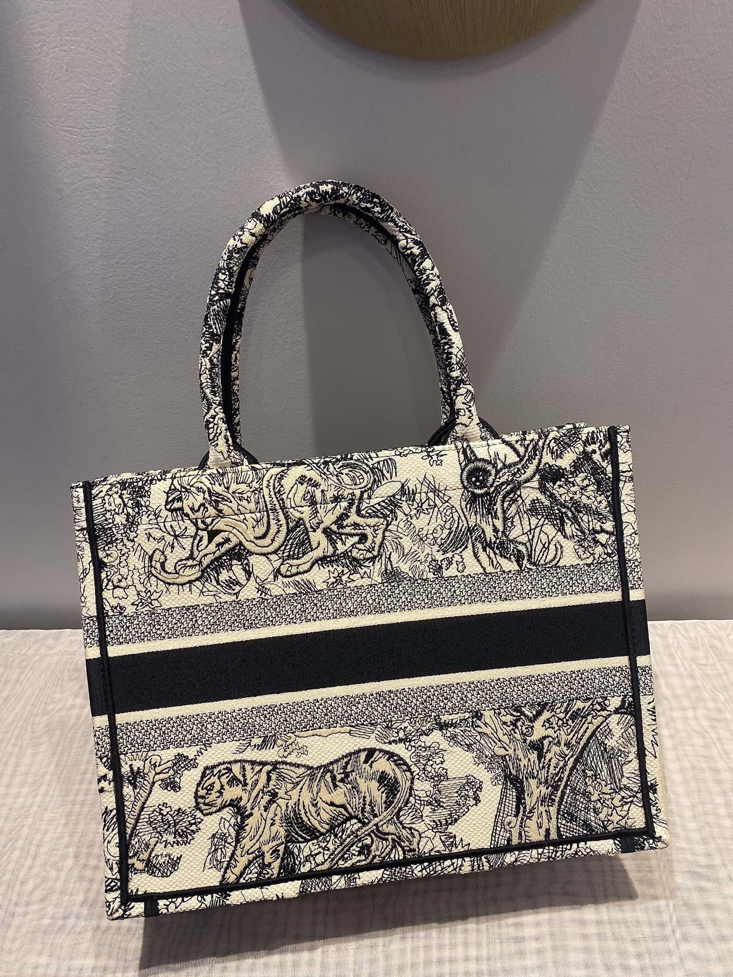 Mehrfarbige Taschen