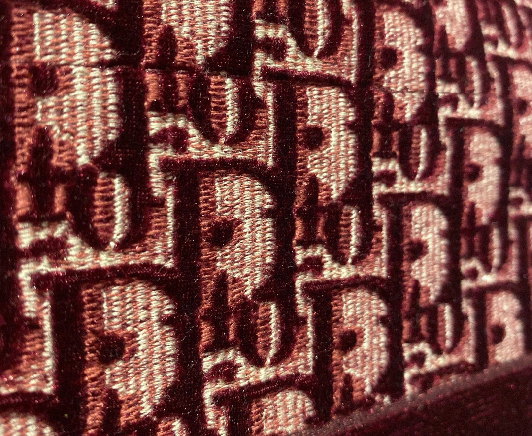 Mehrfarbige Taschen