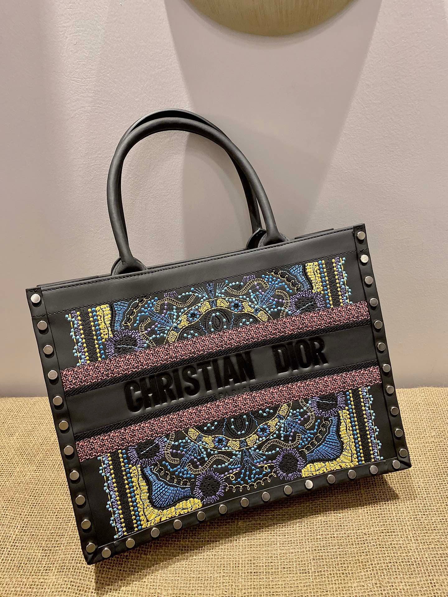 Mehrfarbige Taschen