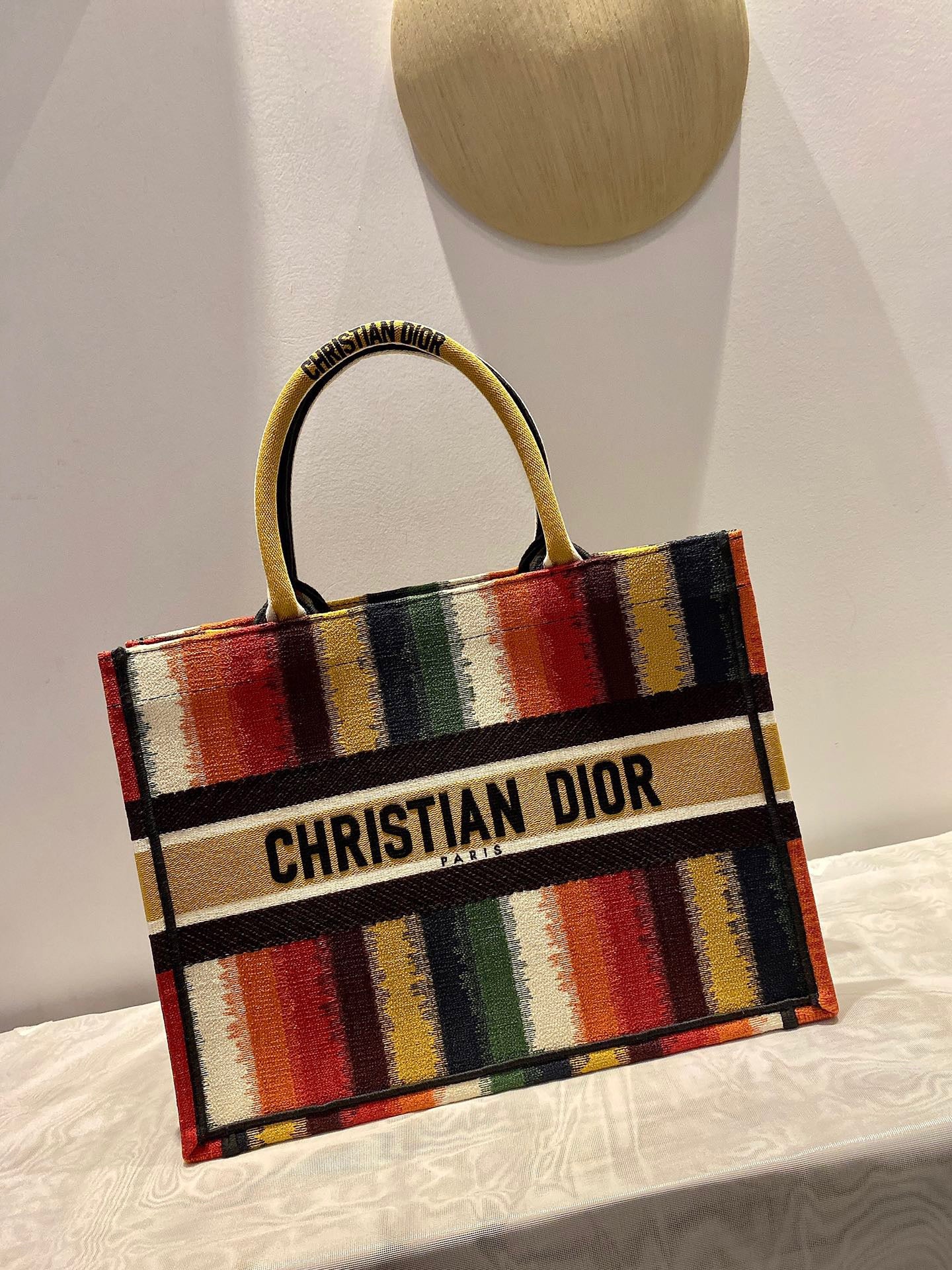 Mehrfarbige Taschen