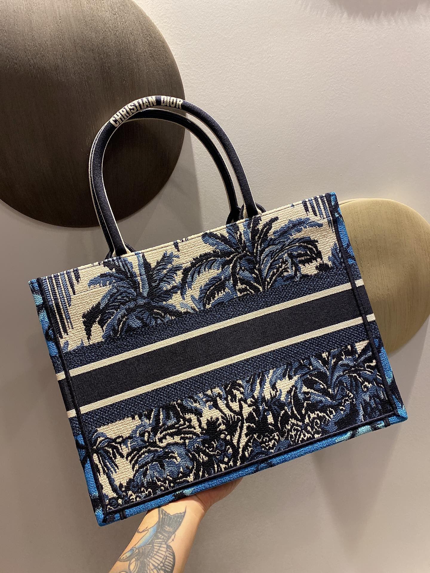 Mehrfarbige Taschen