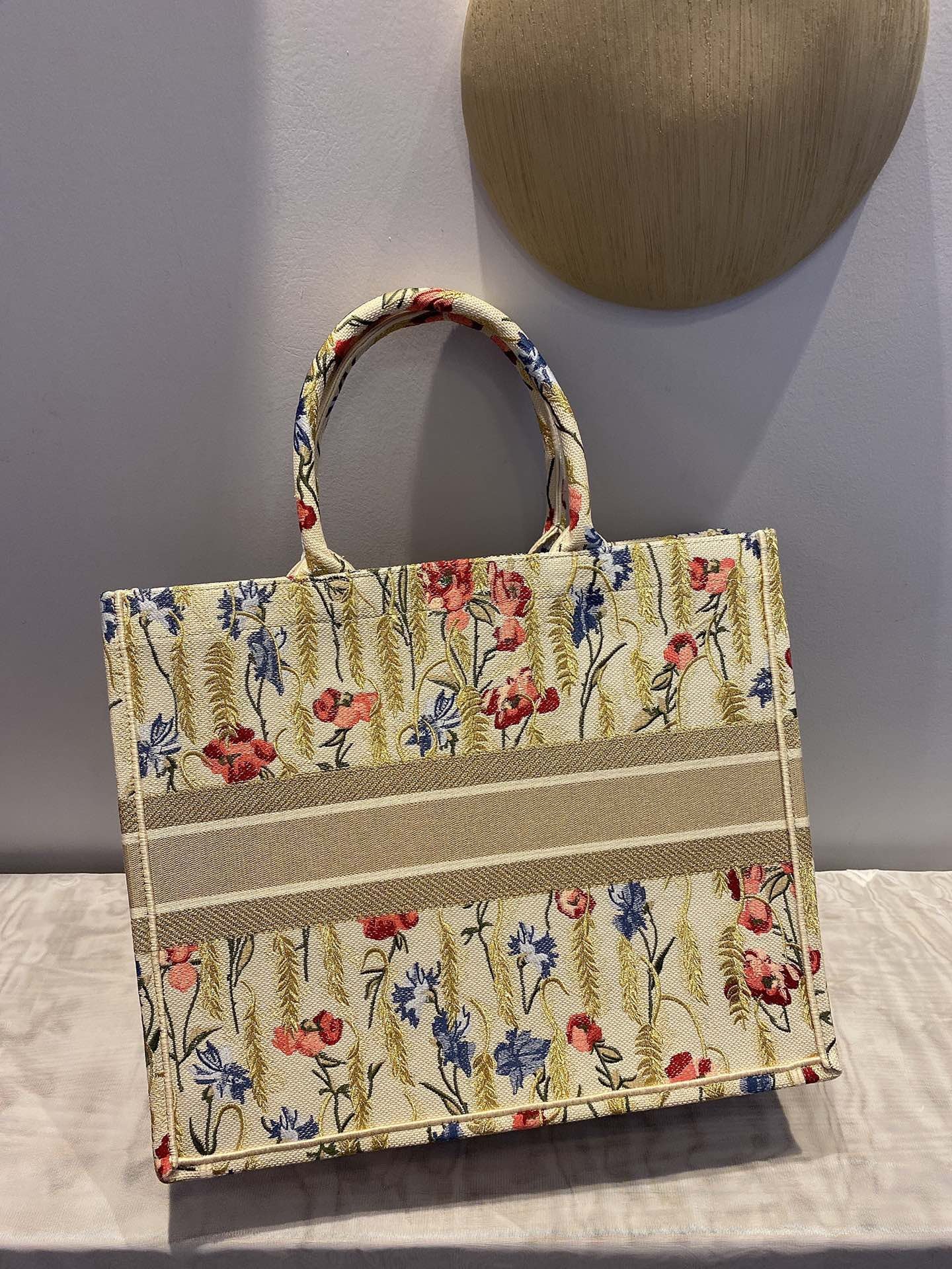 Multicolor Bags - FashionHype.xyz