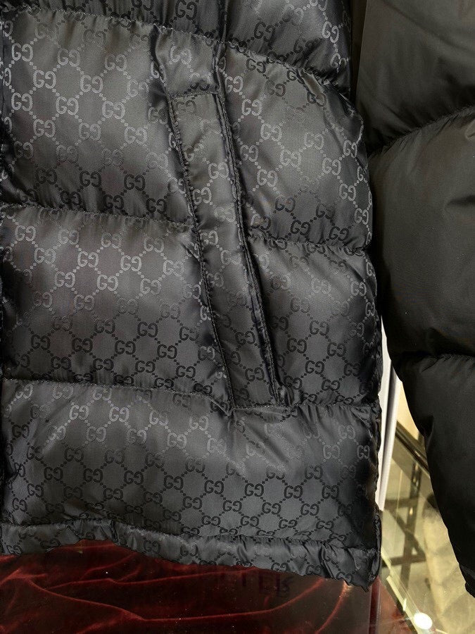 Chaqueta negra - FashionHype.xyz