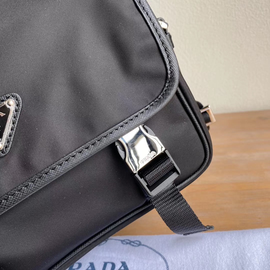Bolso negro - FashionHype.xyz