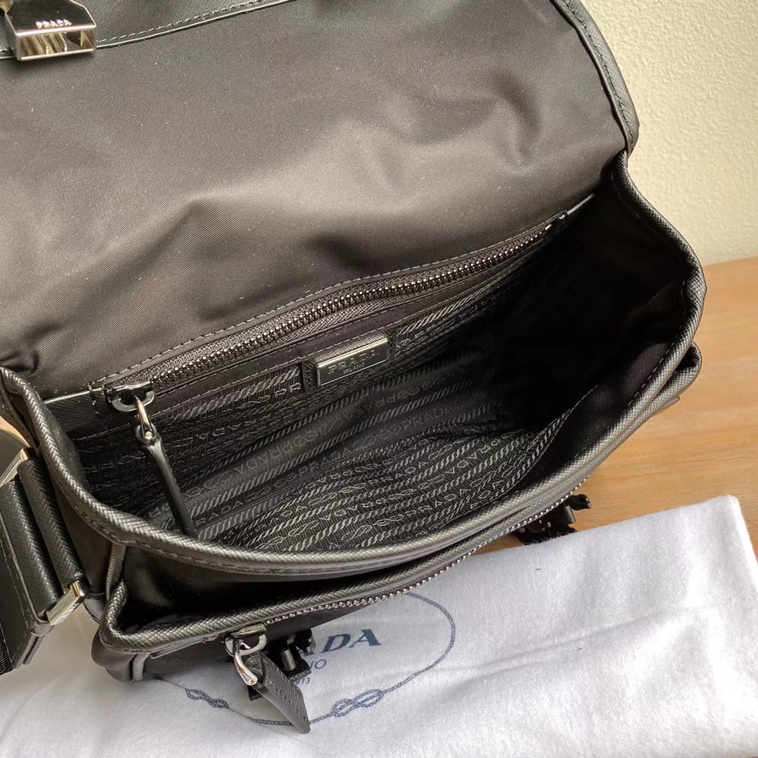 Bolso negro - FashionHype.xyz