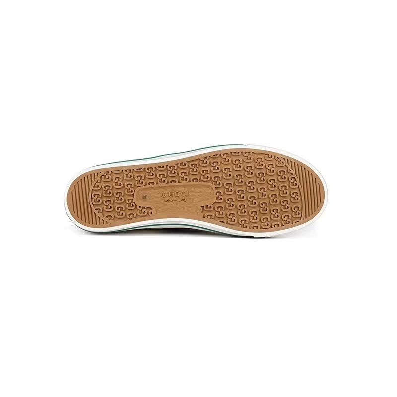 Zapatillas color crema - FashionHype.xyz