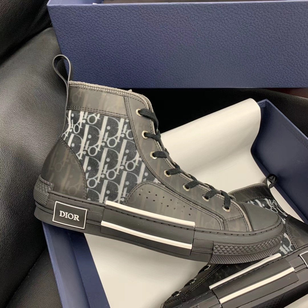 High-Top-Sneakers mit Monogramm