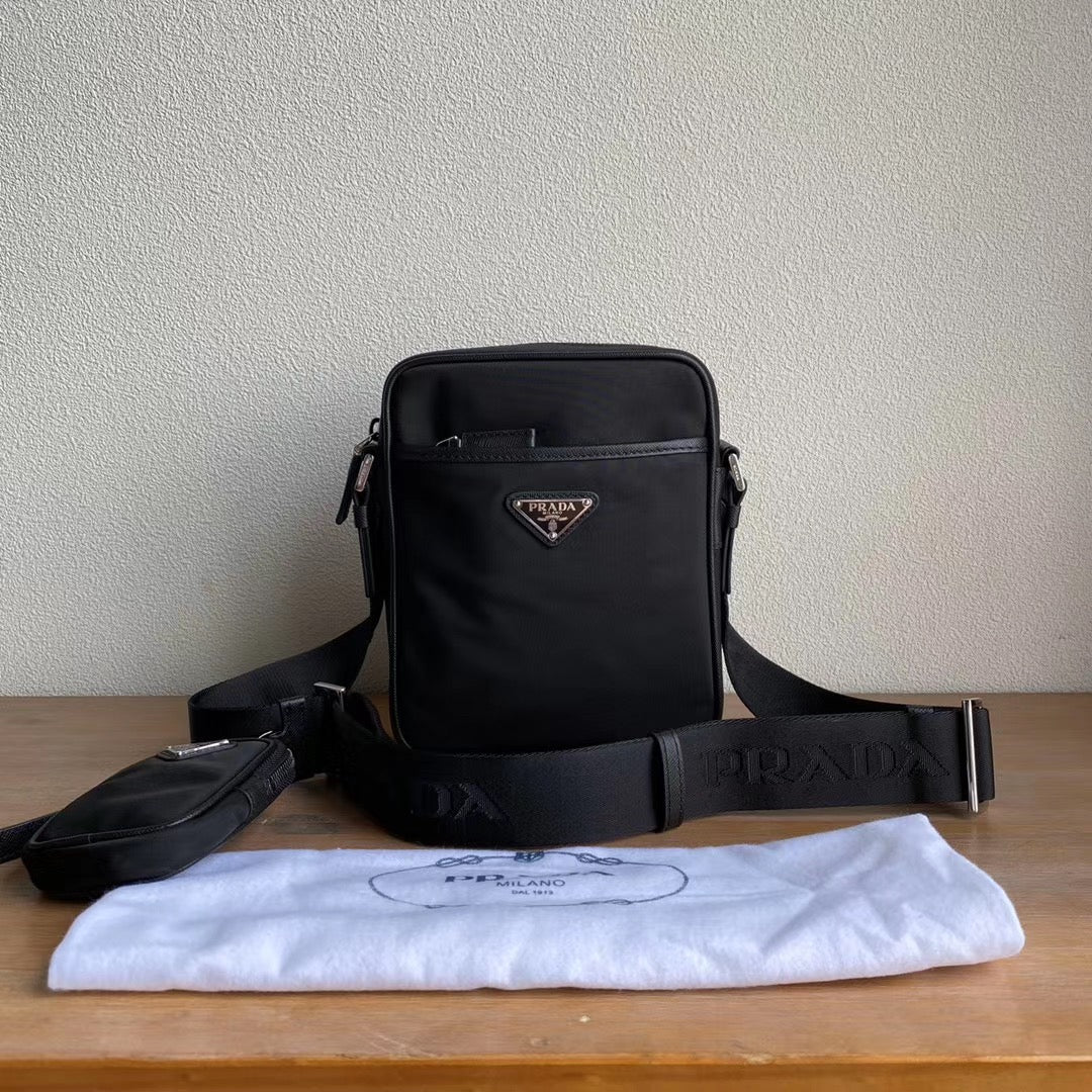 Bolso negro - FashionHype.xyz
