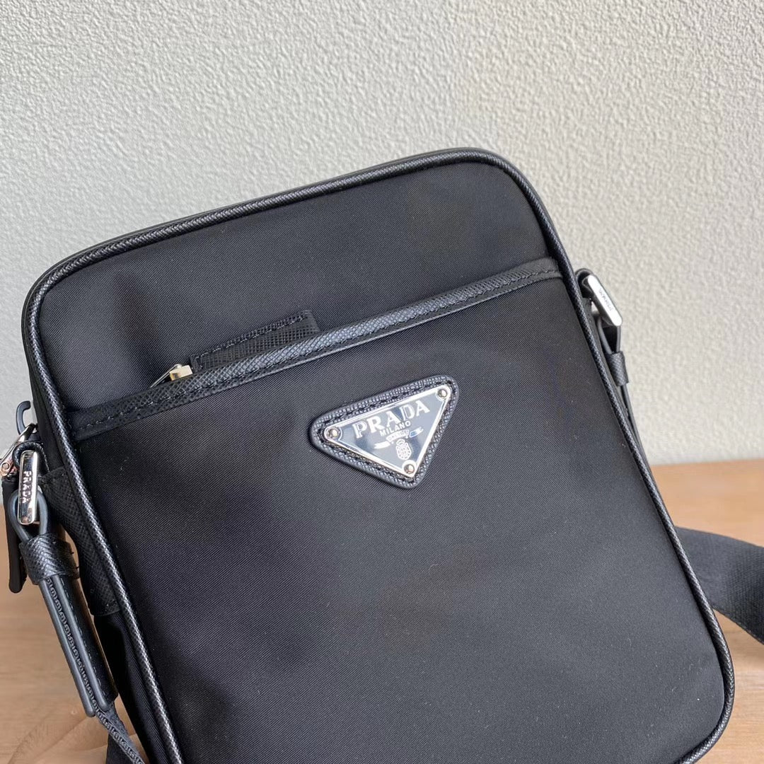 Bolso negro - FashionHype.xyz