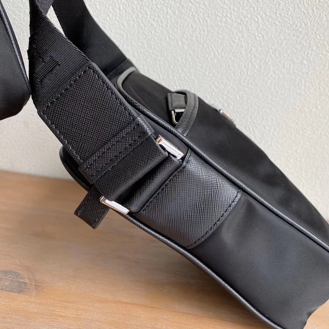 Bolso negro - FashionHype.xyz