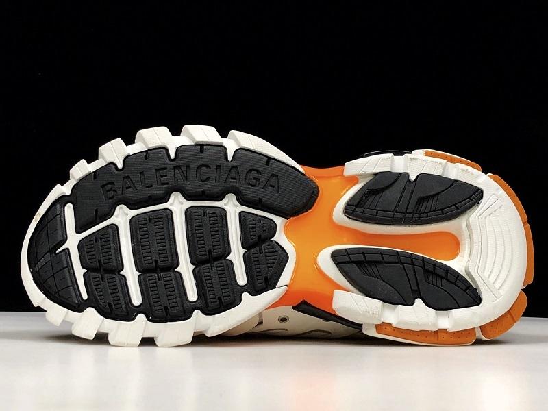 حذاء رياضي أبيض/برتقالي