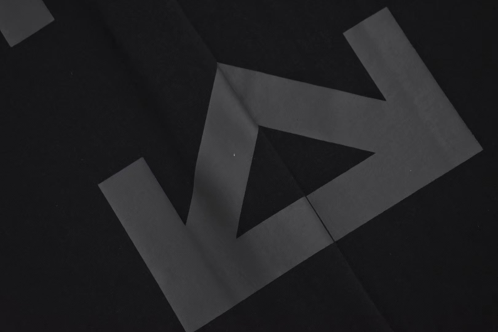 Camiseta de manga corta - FashionHype.xyz