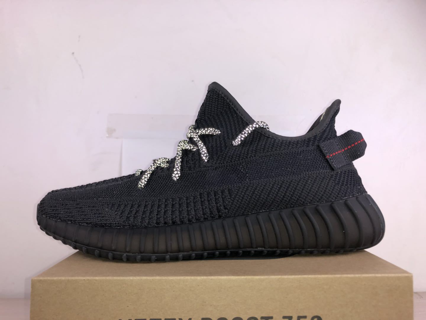 Yeezy 350 V2 Black non-Reflective - FashionHype.xyz