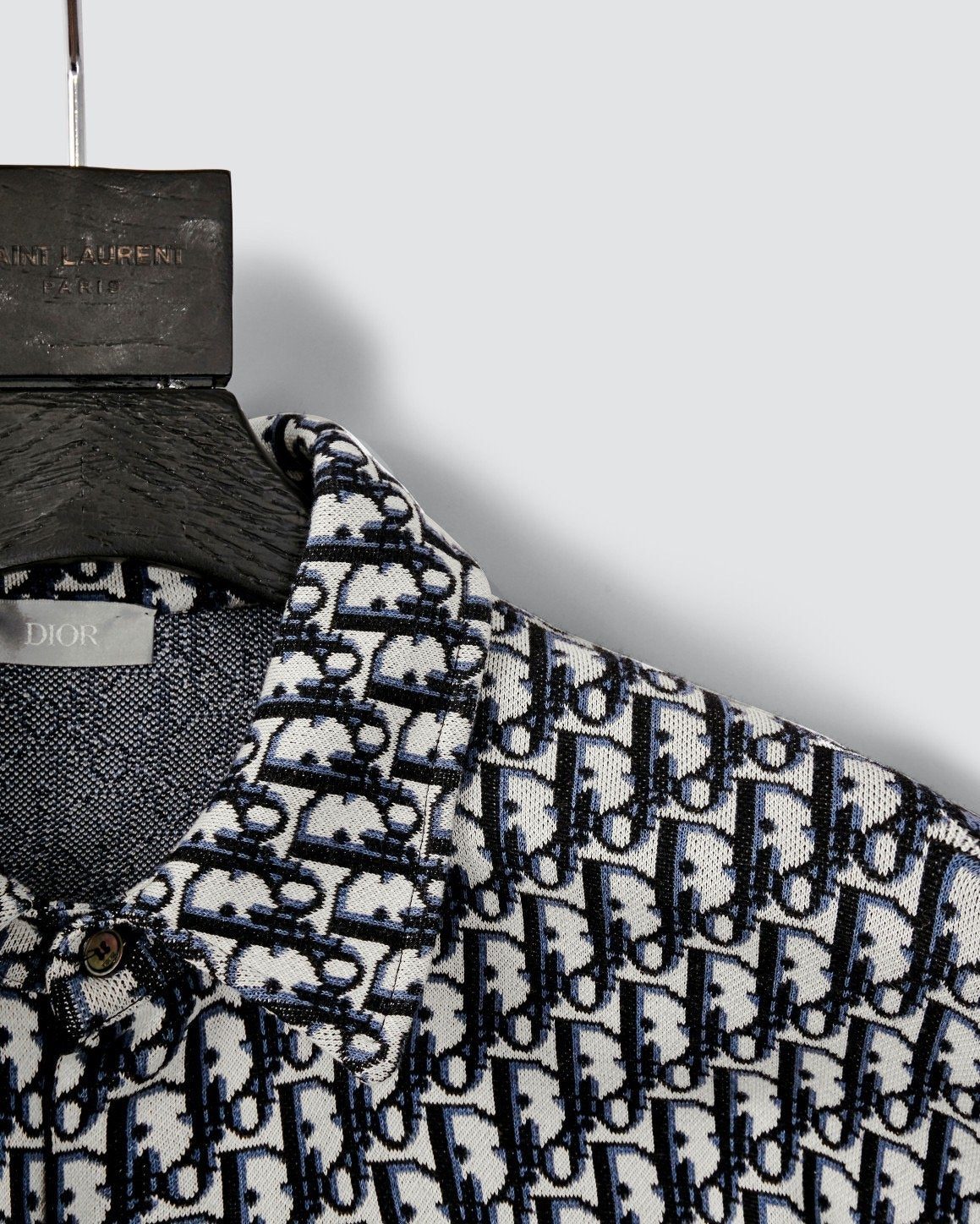 Camisa con monograma