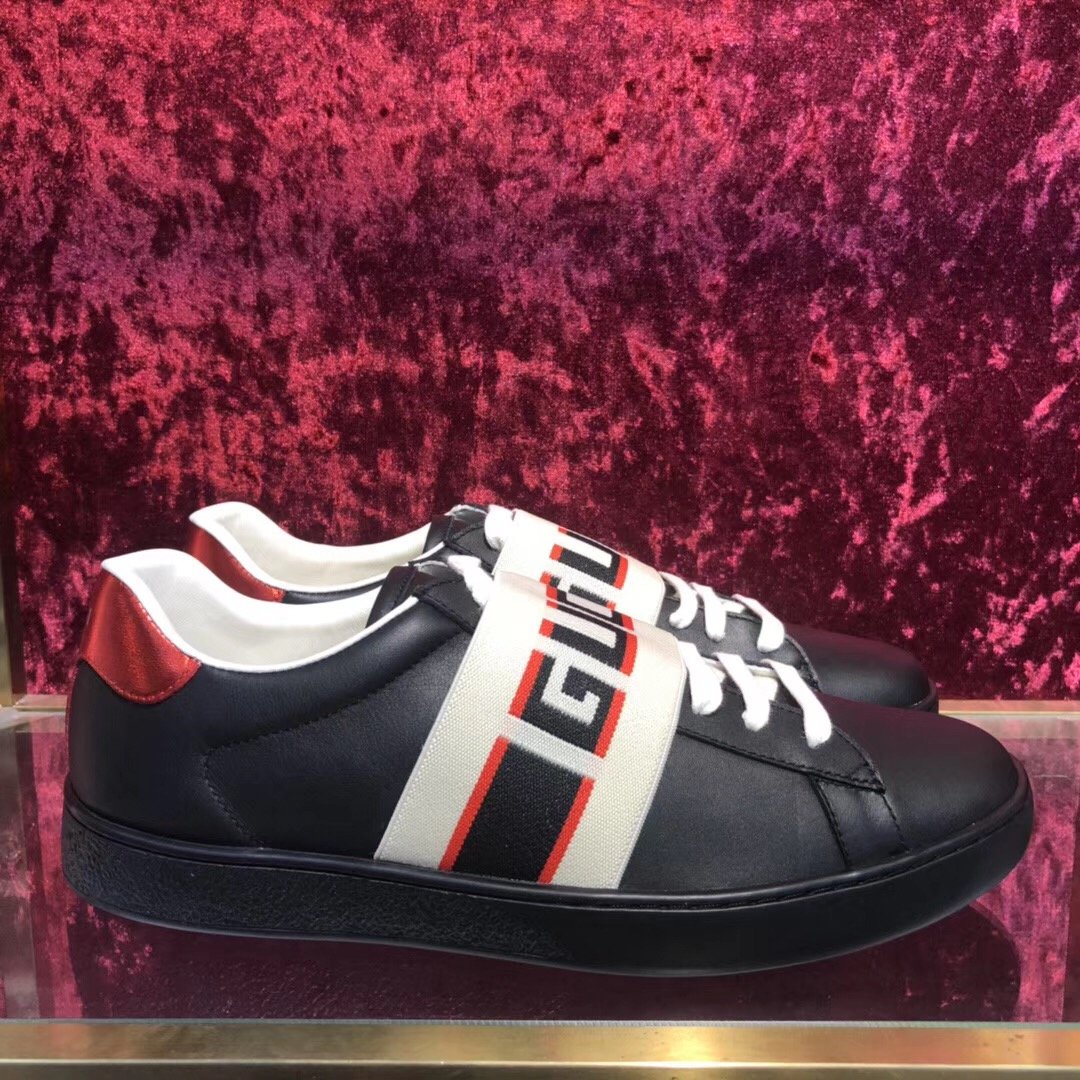 Zapatillas deportivas negras con goma - FashionHype.xyz