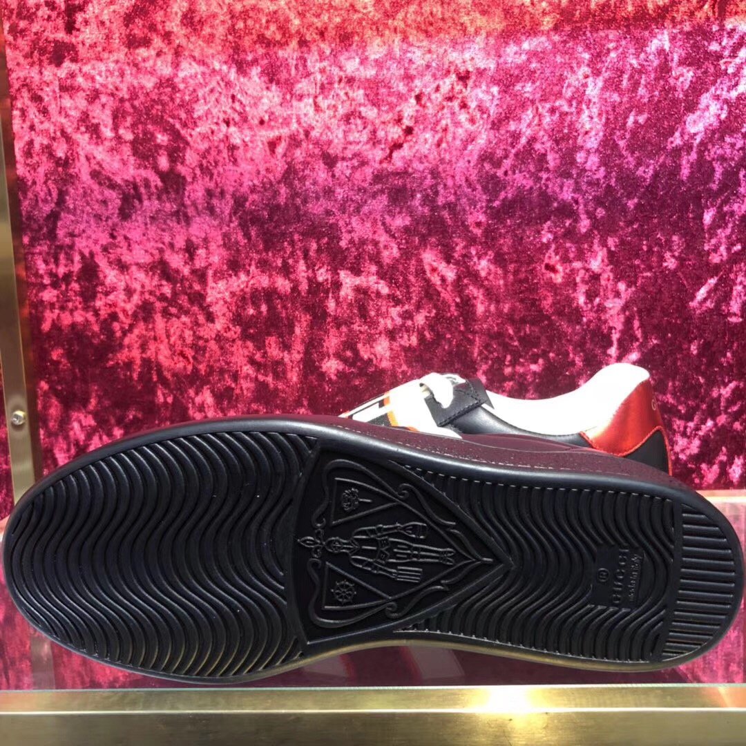 Zapatillas deportivas negras con goma - FashionHype.xyz