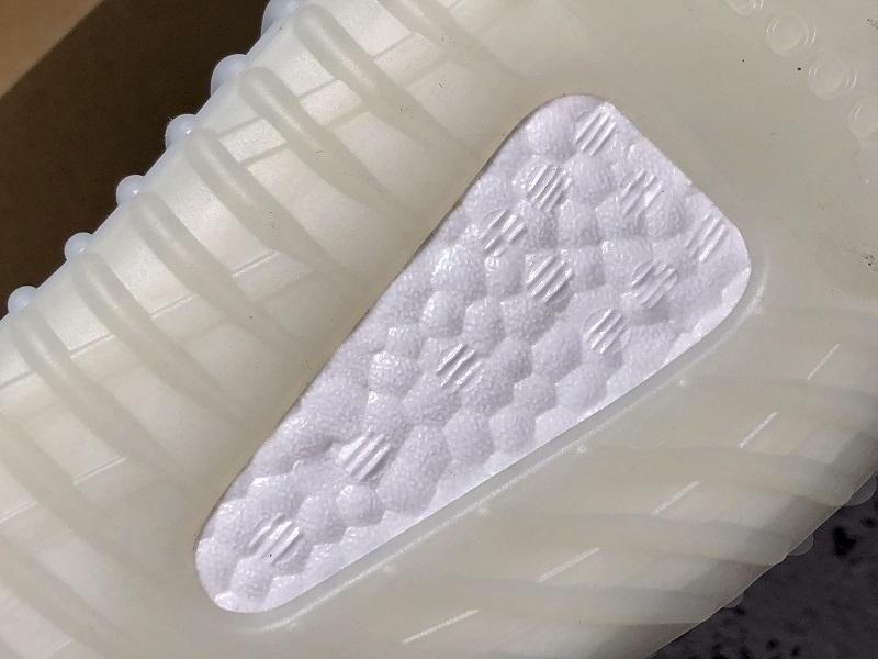 Yeezy Boost 350 V2 Lundmark - FashionHype.xyz