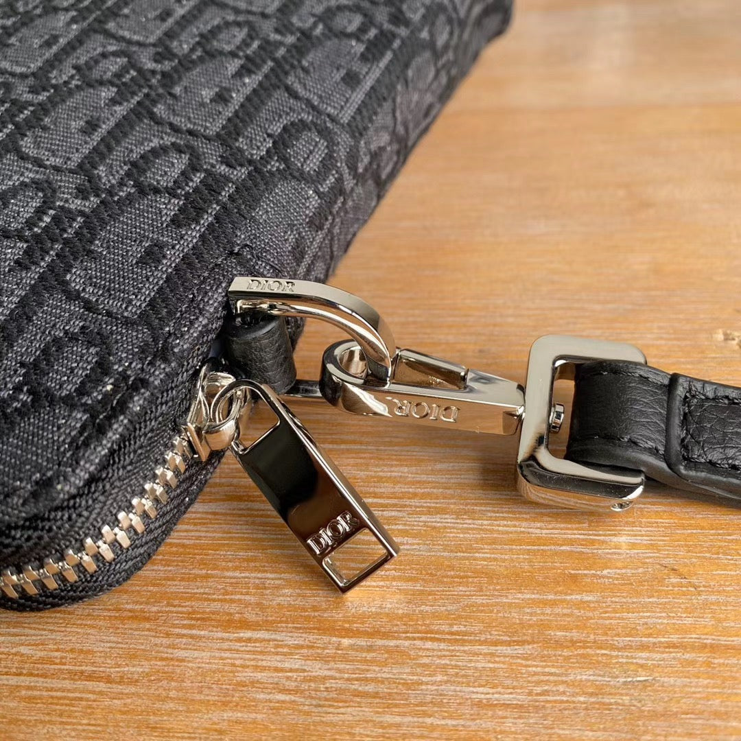 Cartera - FashionHype.xyz