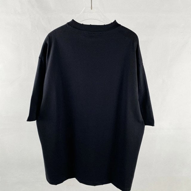 T-shirt - Sizes XS, S - FashionHype.xyz